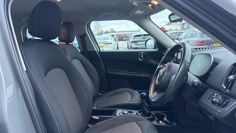 MINI Countryman 1.5 Cooper Classic 5dr Petrol Hatchback